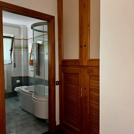 Residenza Nerone Essential Seaside Апартаменты Анцио